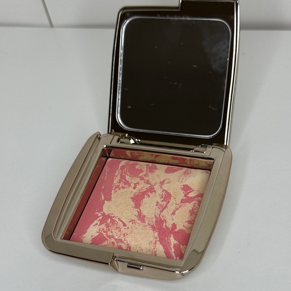 Hourglass Ambient Lighting Blush - Diffused Heat - Picture 6 of 12